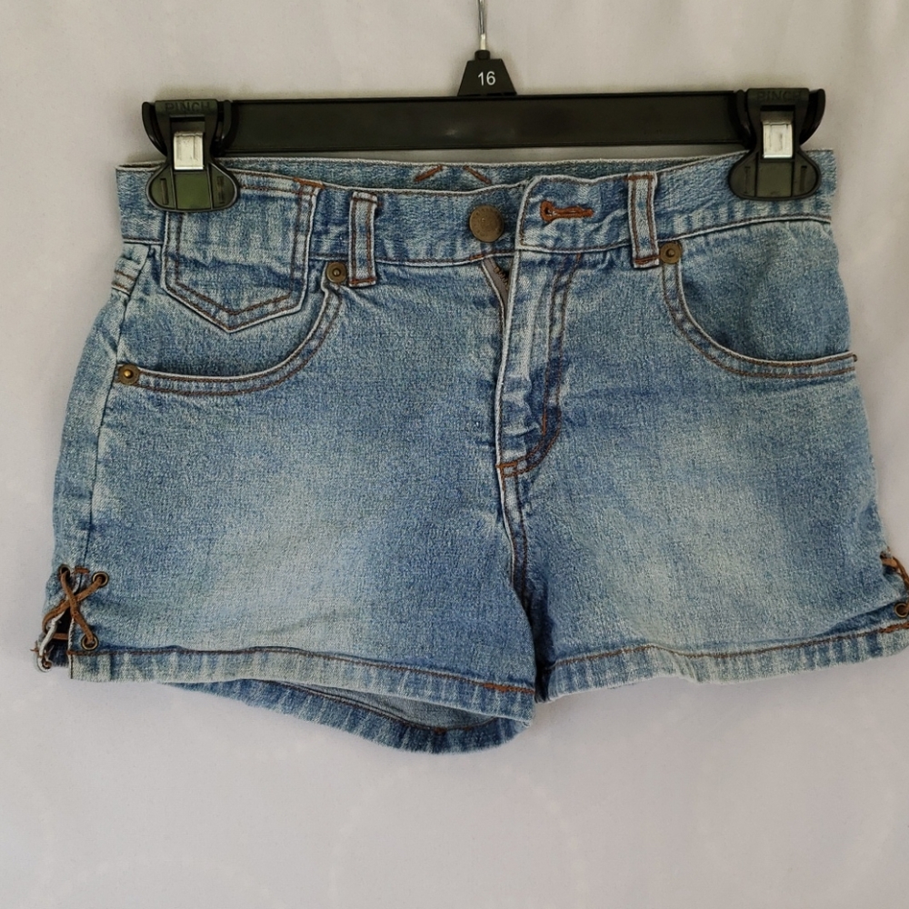 Girls size 7 Mary-Kate & Ashley shorts light denim